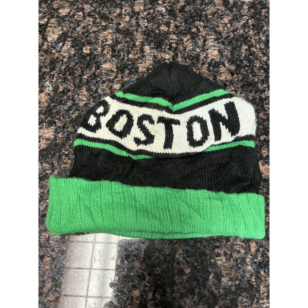 CELTICS SHAMROCK BERING GREEN KNIT HAT‎
